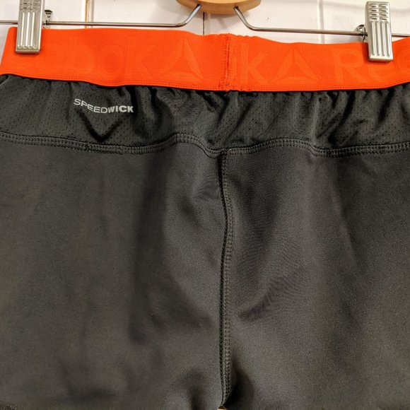 Reebok running shorts - Picture 2 of 3